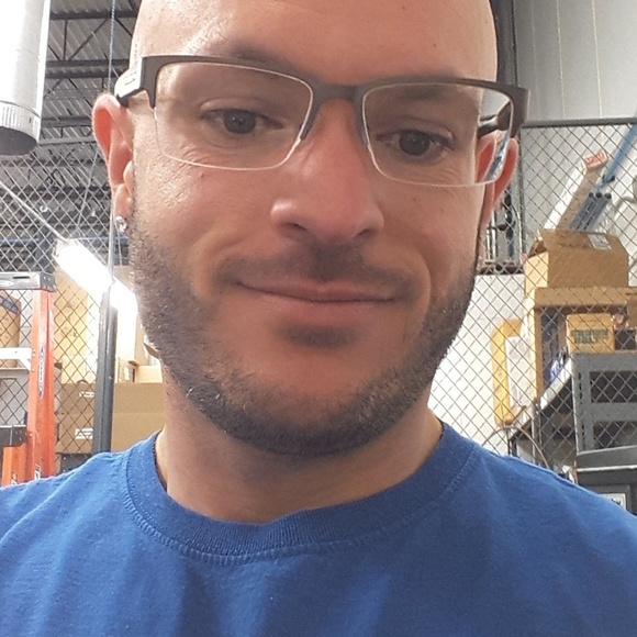 Meet your Posher, Bobby - Picture 2 of 3